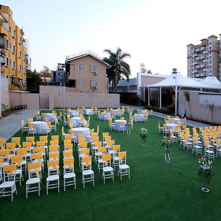 Hotel Haldi Nashik Luaran gambar