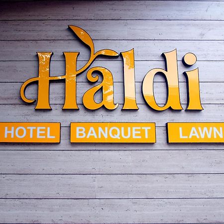 Hotel Haldi Nashik Luaran gambar